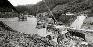 Construction2 (histo b&w)